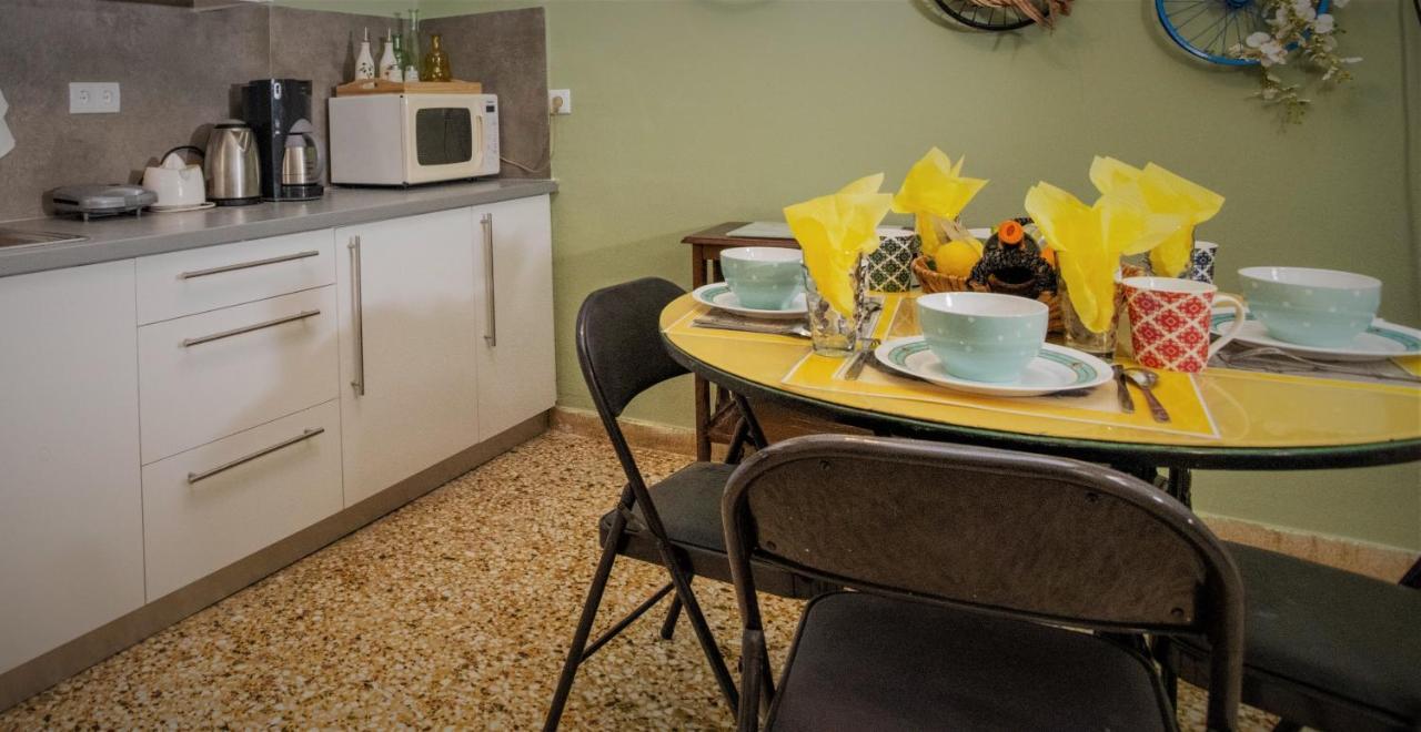 Marina'S Bright Getaway - Nafplio Center House Appartement Buitenkant foto
