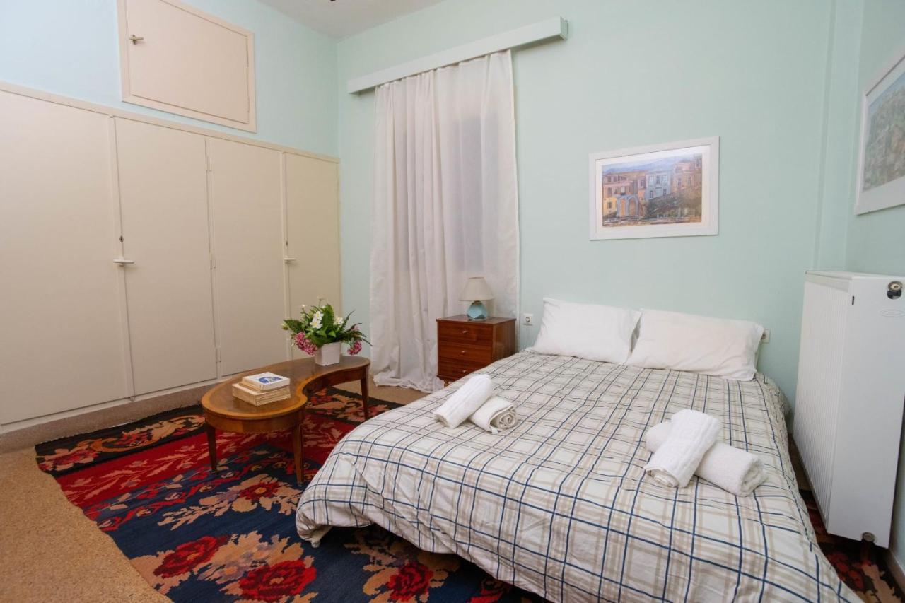 Marina'S Bright Getaway - Nafplio Center House Appartement Buitenkant foto